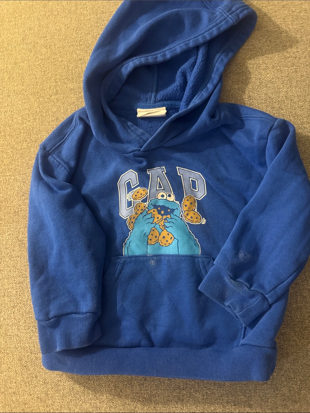 5/$15- Gap hoodie